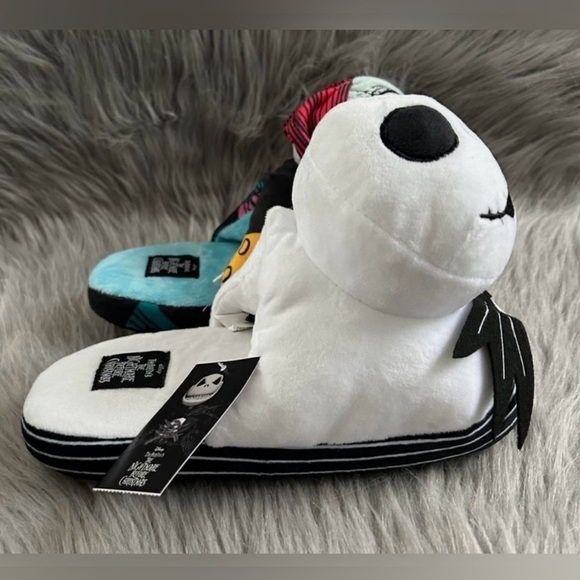 Nightmare Before Christmas Slippers for Women 5-6 - Picture 4 of 13